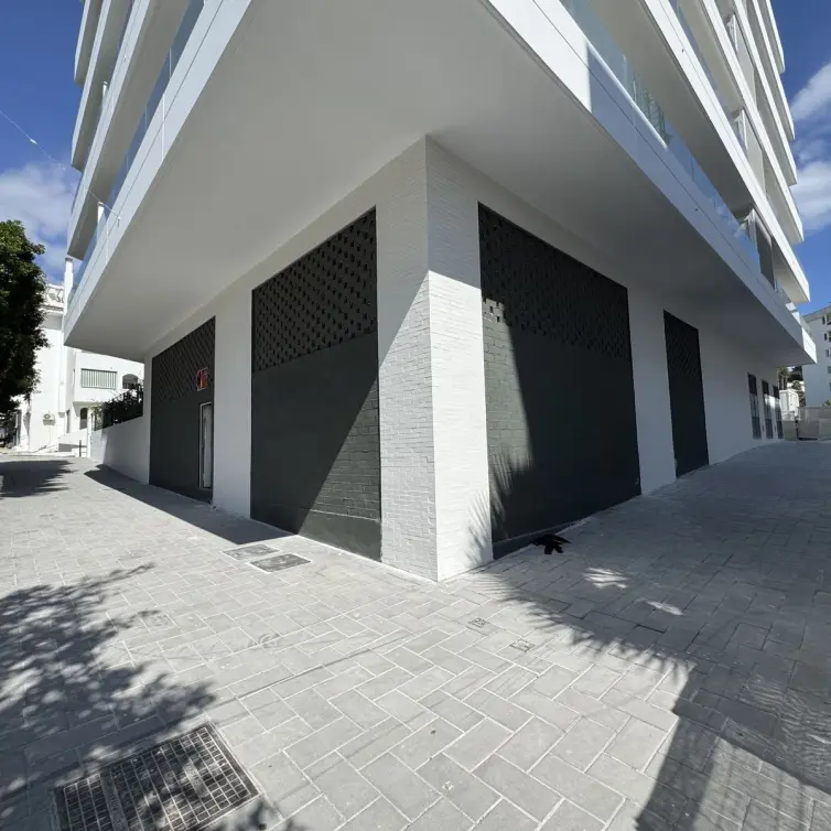 Venta de local comercial en La Campana
