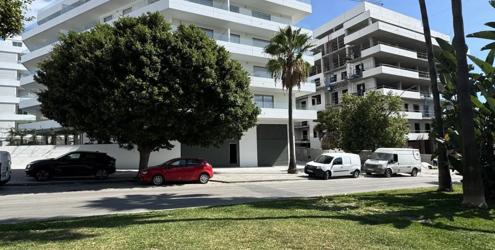 Venta de local comercial en La Campana 7