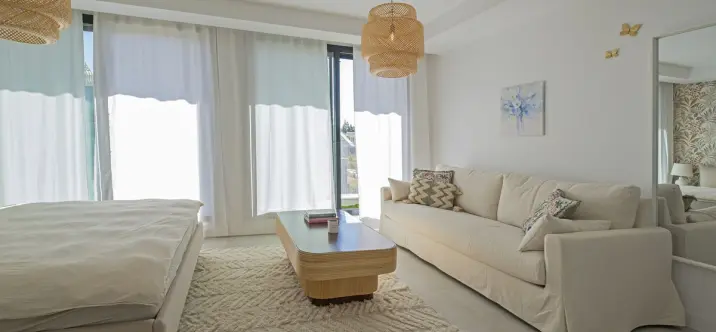 Townhouse R5154769 4