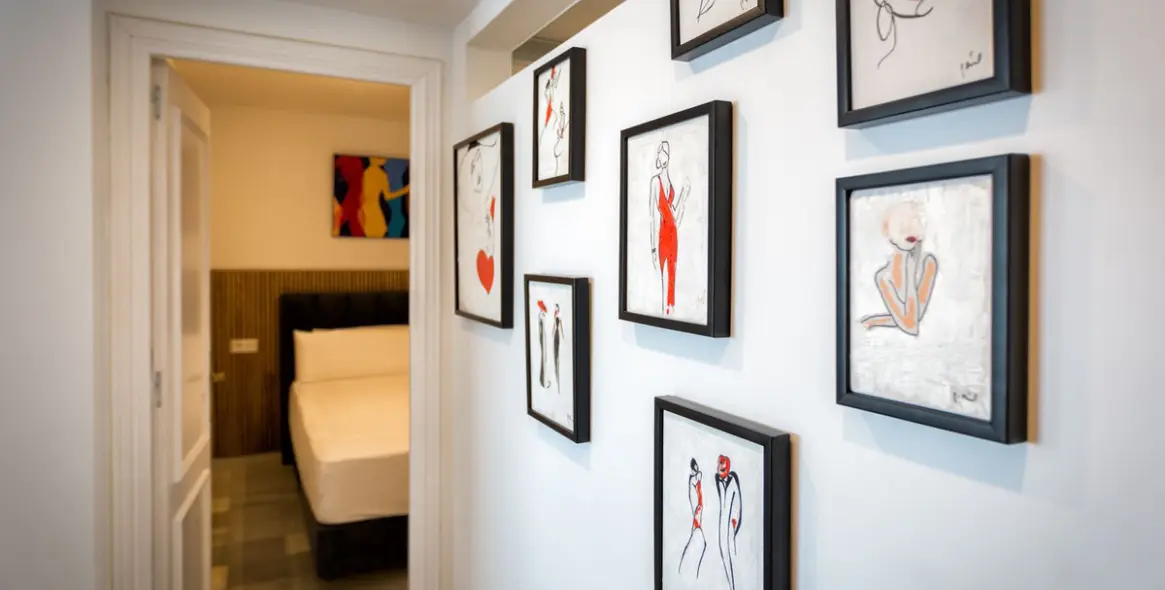 Sale of middle floor apartment in Puerto Banús 20