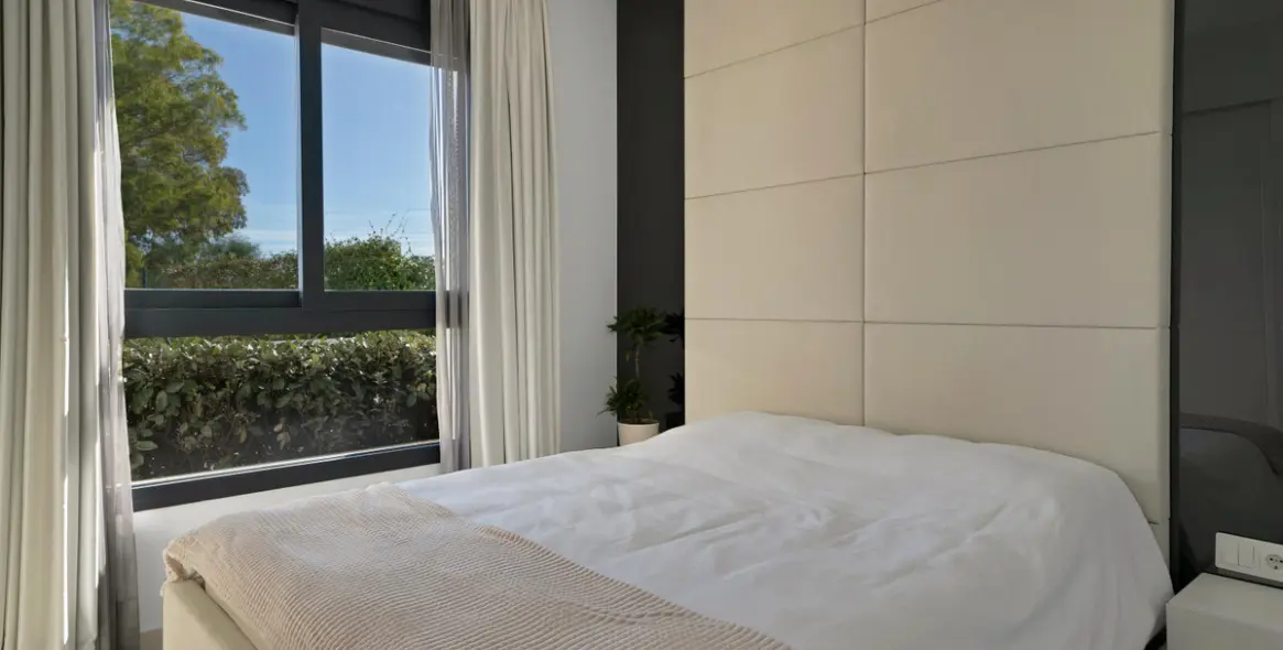 Sale of ground floor apartment in Estepona 27