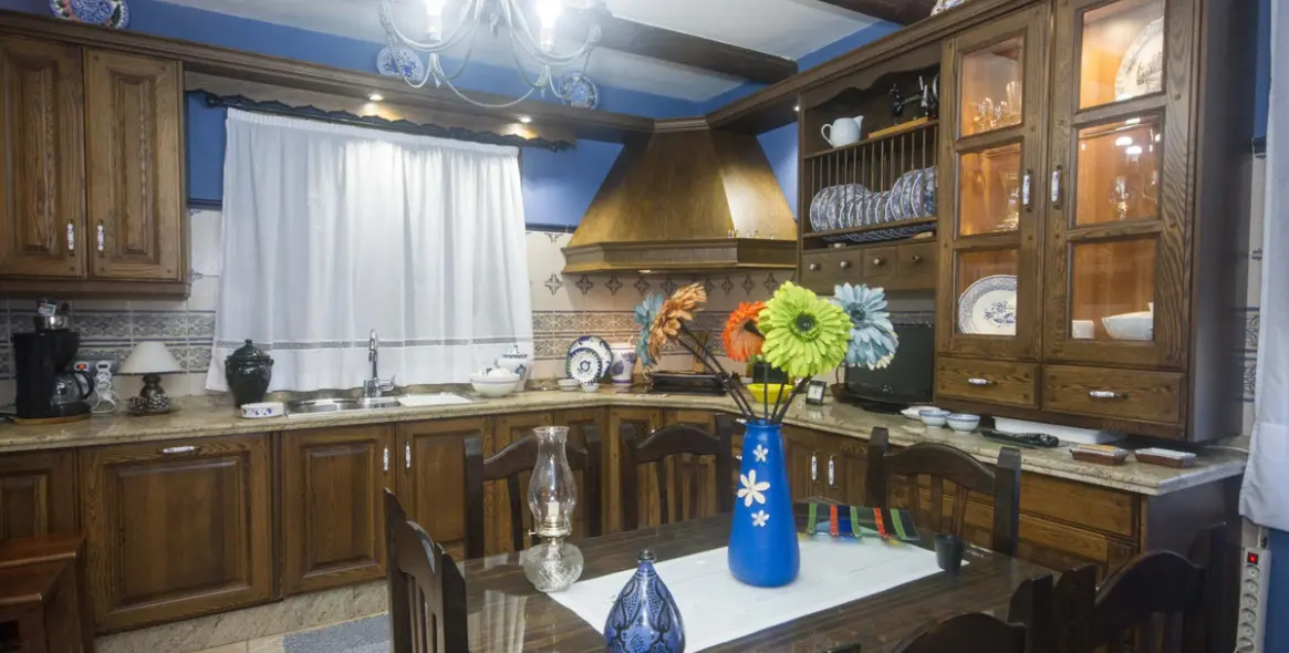 Sale of detached villa in Coín 7