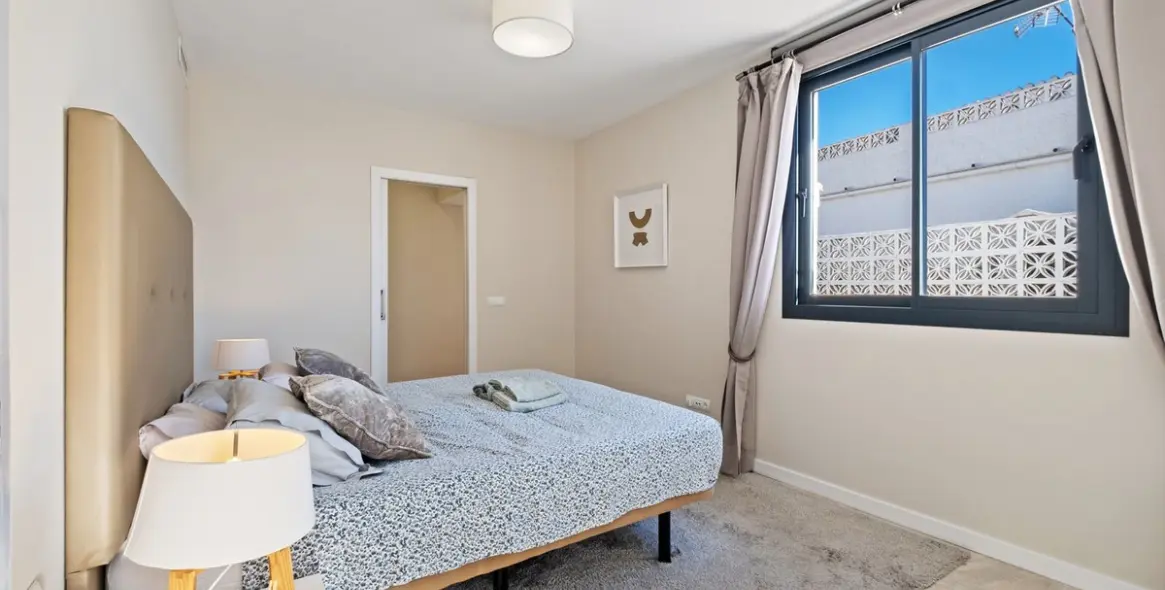 Продажа  отдельно стоящей виллы в El Faro 10