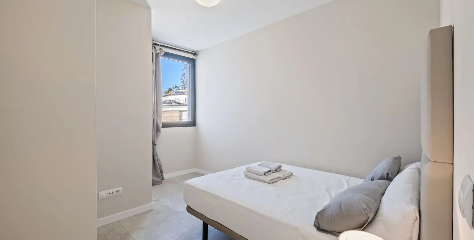 Sale of detached villa in El Faro 9