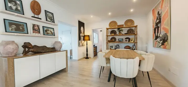 Venta de villa independiente en Las Chapas 3