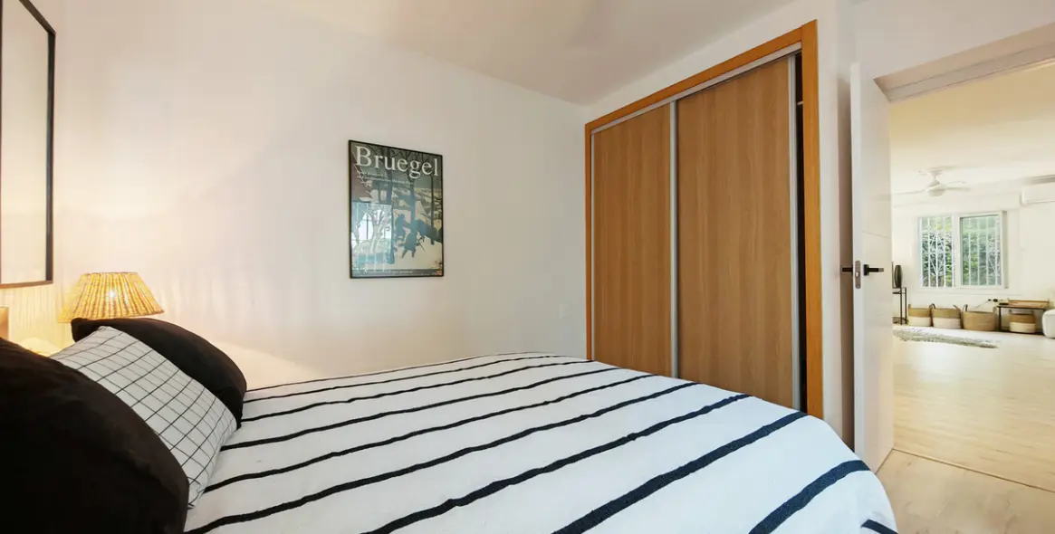 Venta de villa independiente en Las Chapas 20