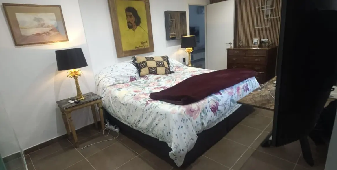 Sale of detached villa in Calahonda 10