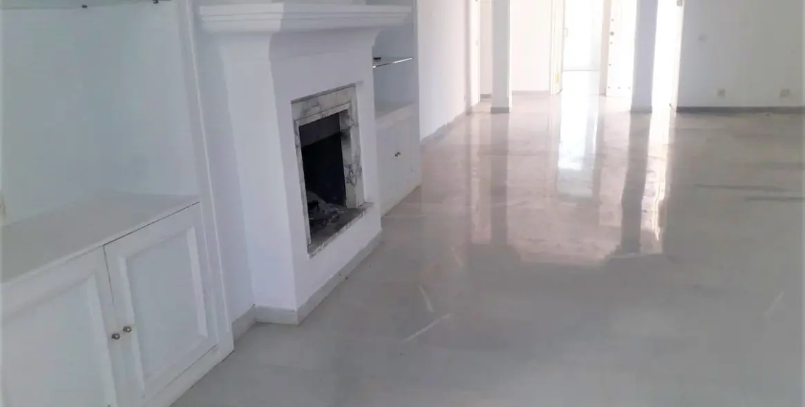 Продажа пентхауса в Guadalmina Baja 10