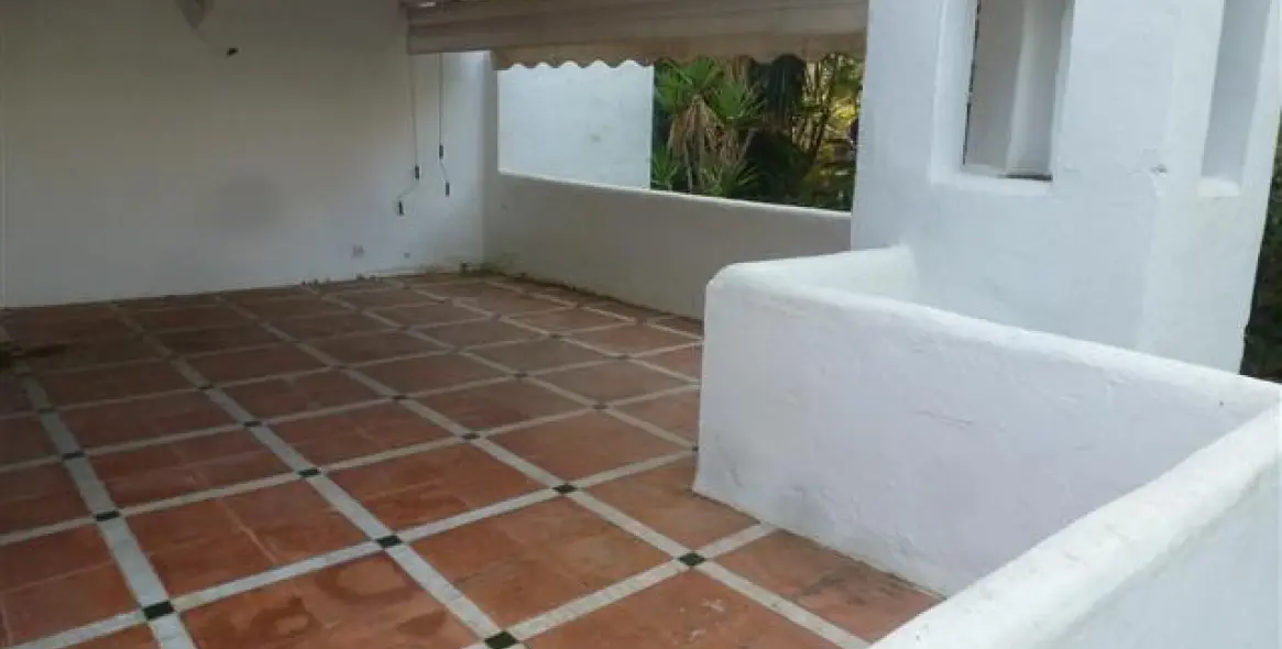 Продажа пентхауса в Guadalmina Baja 12