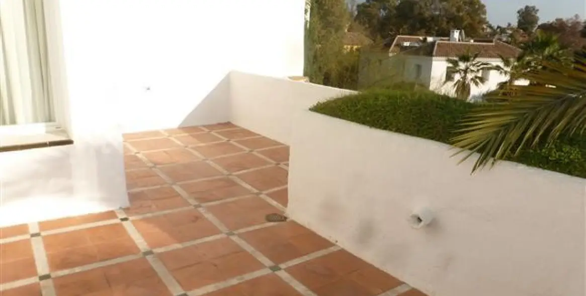 Продажа пентхауса в Guadalmina Baja 20