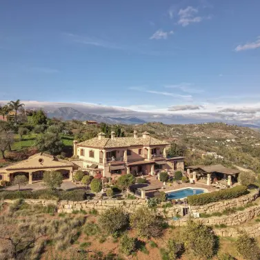 Sale of detached villa in Monda