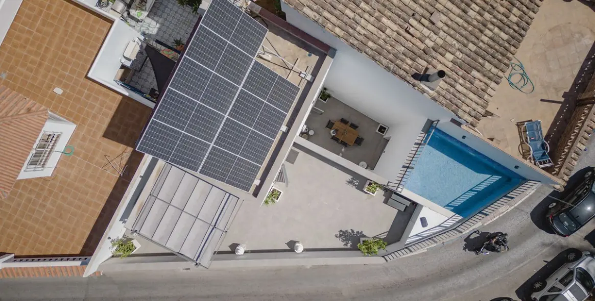 Sale of semi-detached house in San Pedro de Alcántara 17