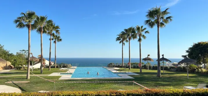 Продажа дома на две семьи в Benalmadena Costa 3