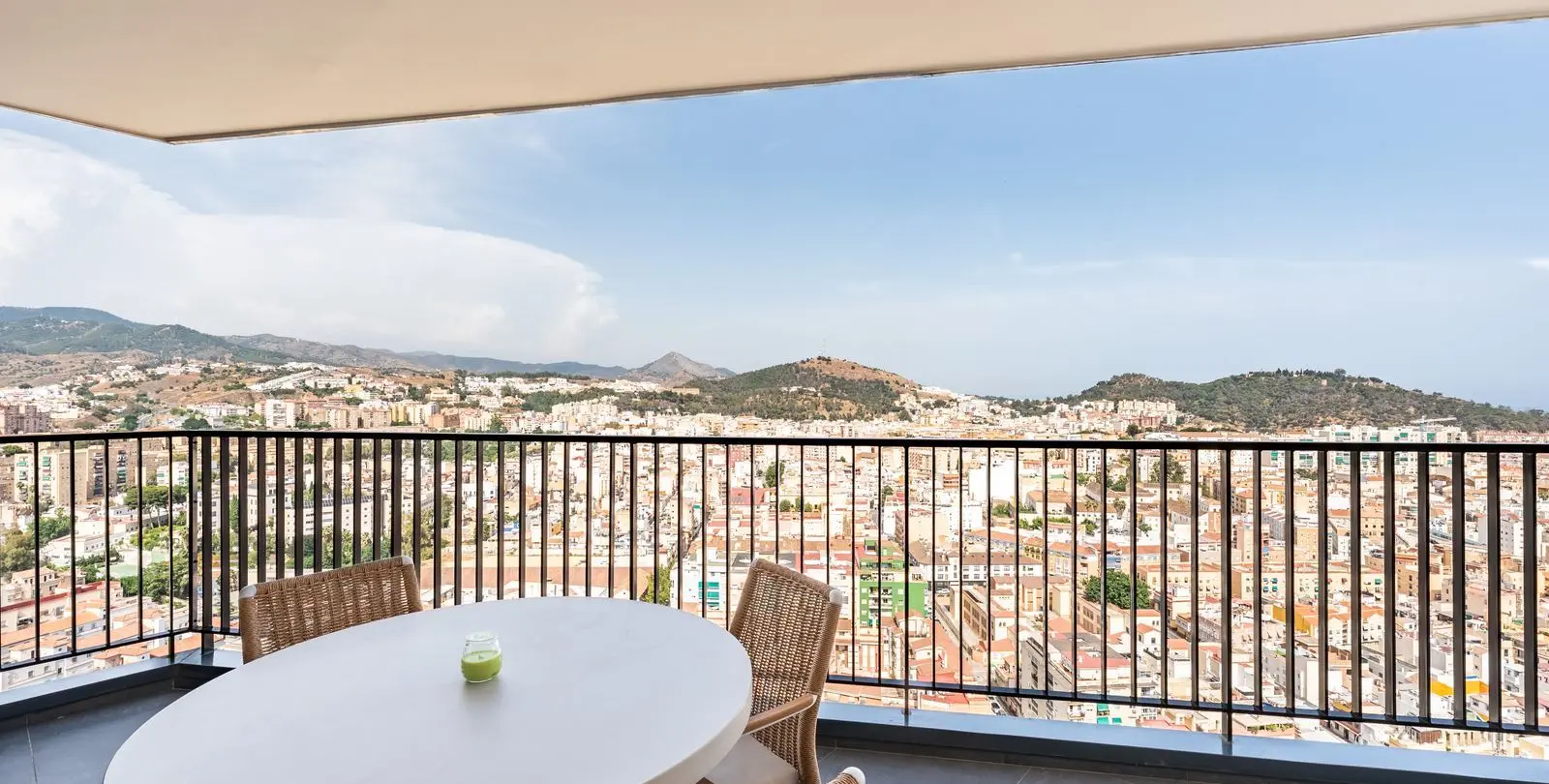 Venta de apartamento en planta media en Málaga 23