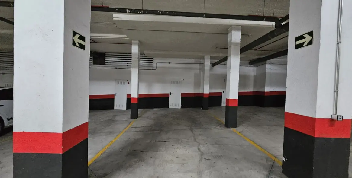 Продажа апартаментов на среднем этаже в Puerto Banús 28