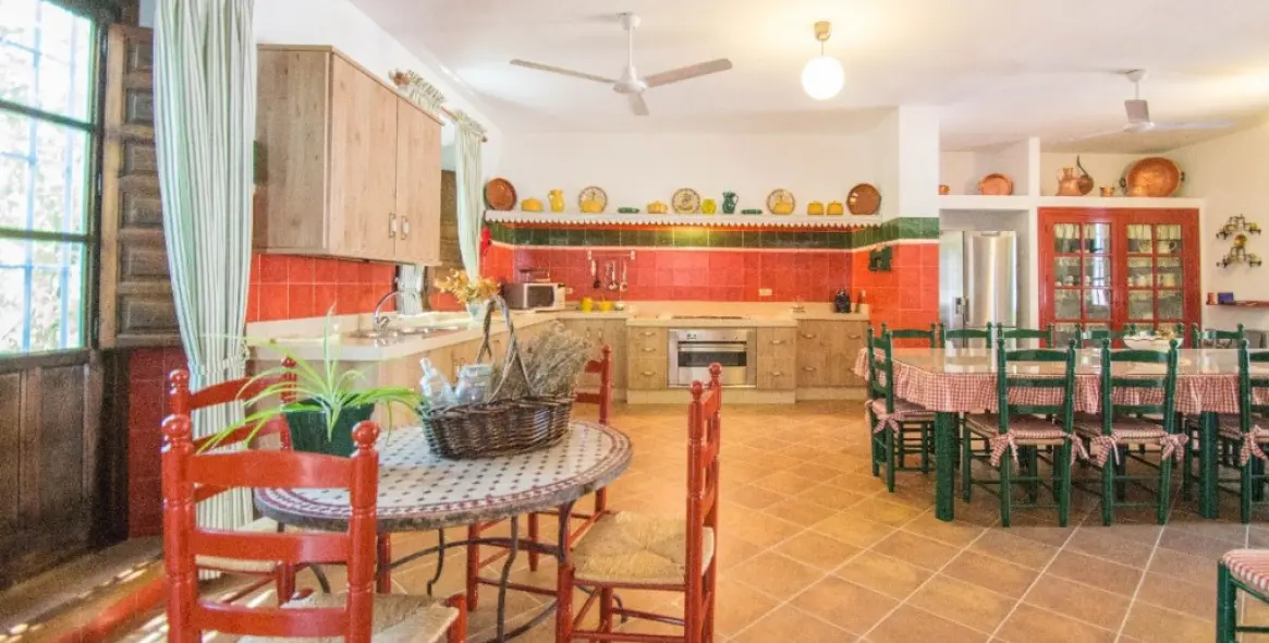 Venta de finca - cortijo en Archidona 12