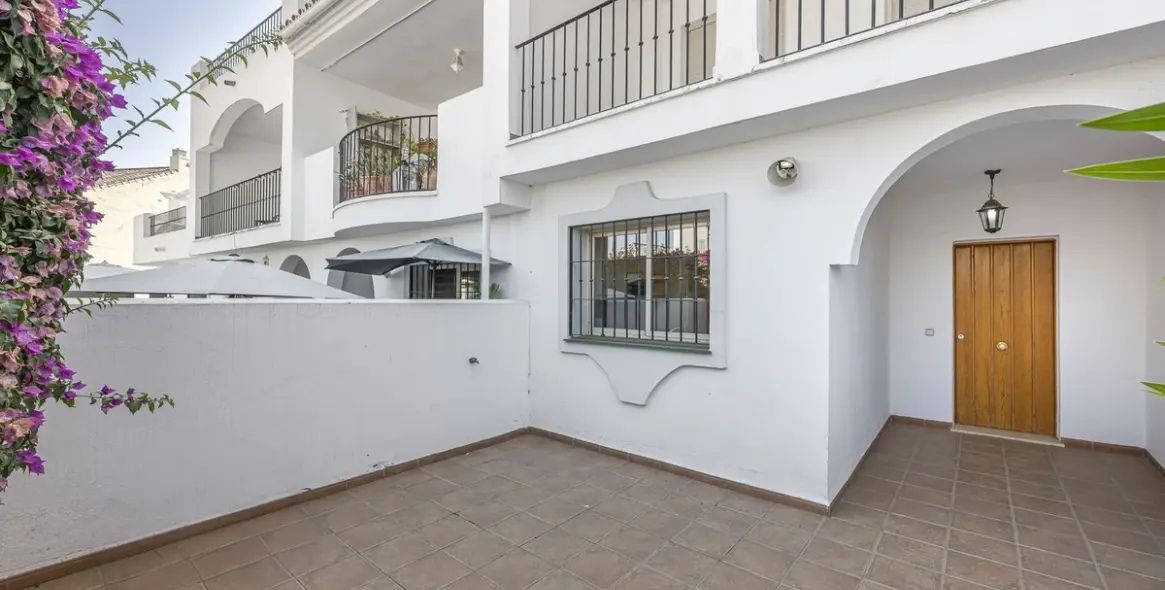 Продажа таунхауса в Nueva Andalucía 6