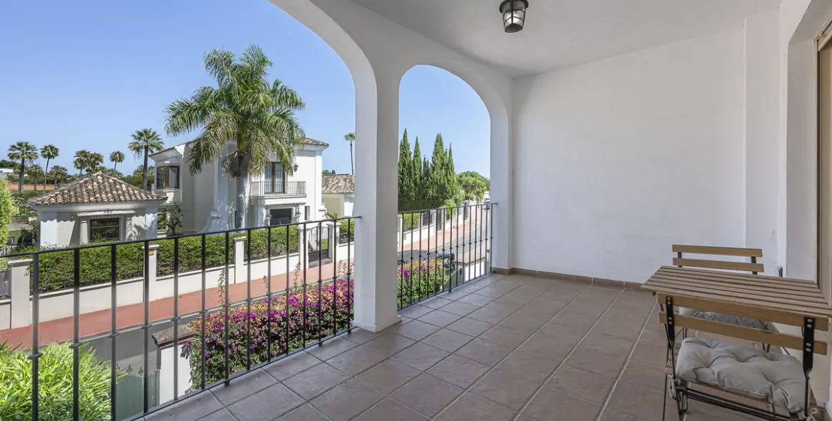 Продажа таунхауса в Nueva Andalucía 19