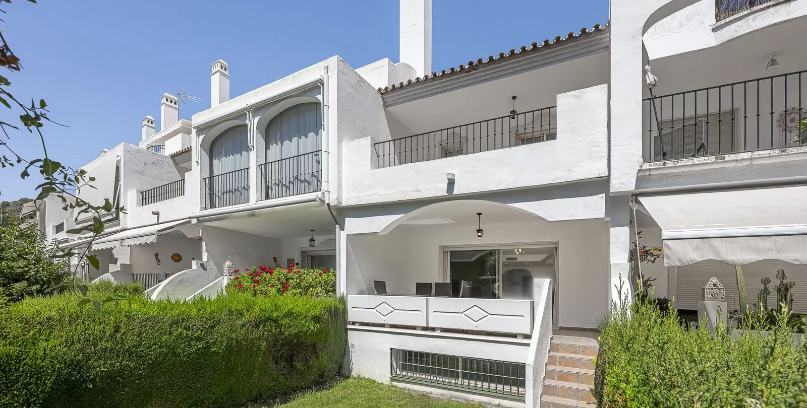 Sale of townhouse in Nueva Andalucía 4