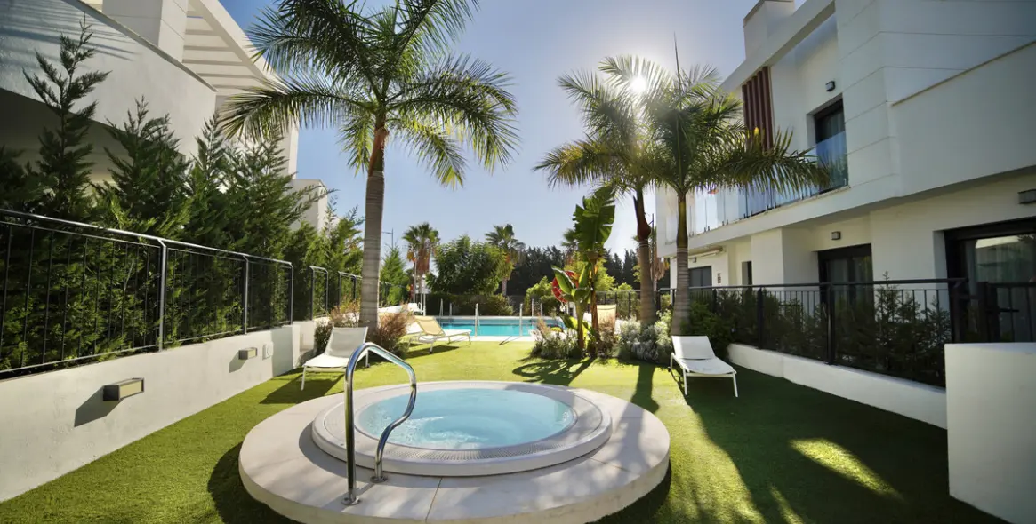 Продажа таунхауса в Estepona 4