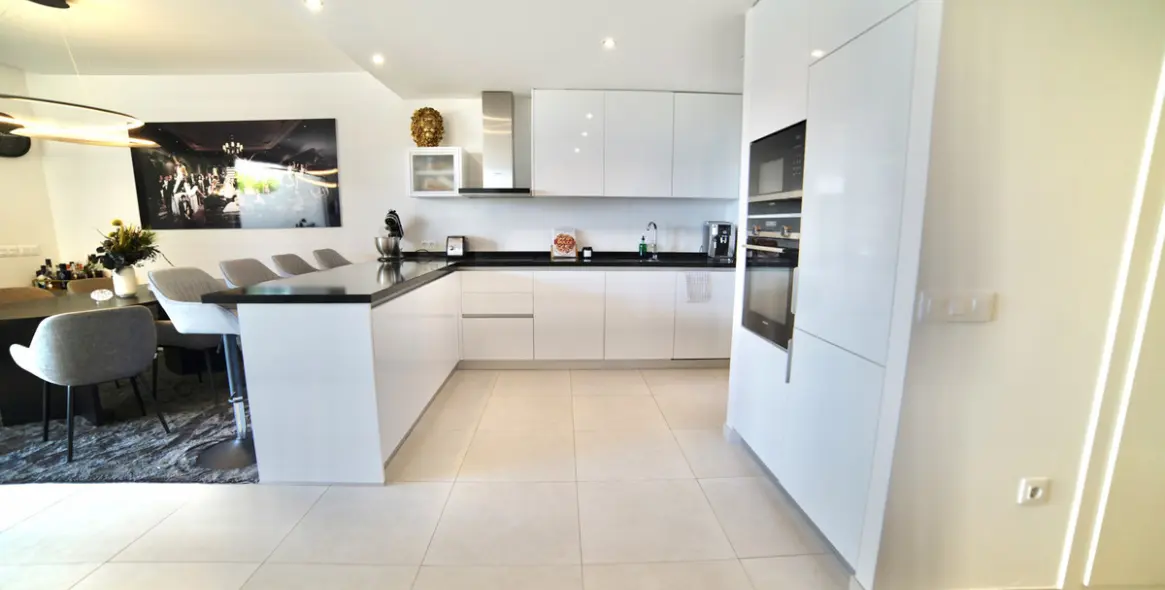 Продажа таунхауса в Estepona 5