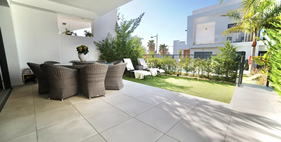 Продажа таунхауса в Estepona 13