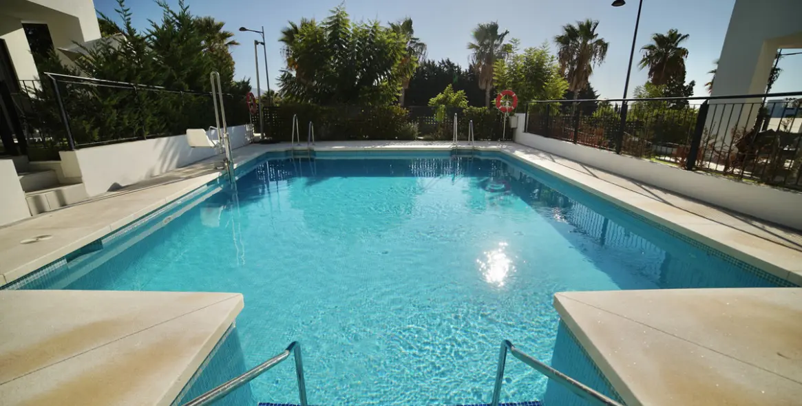 Продажа таунхауса в Estepona 15