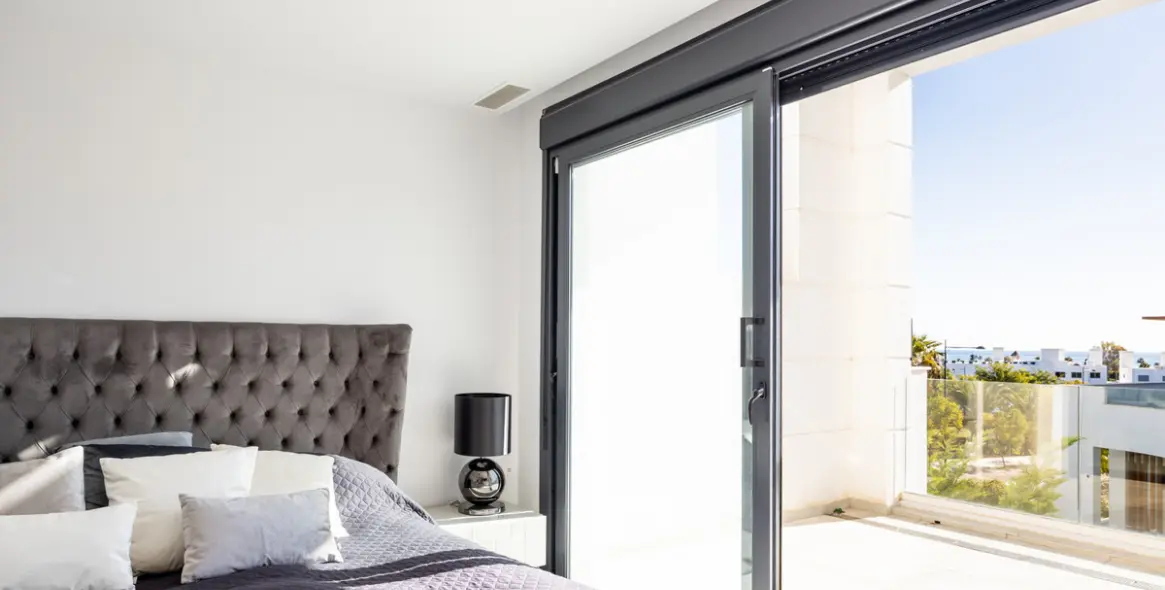 Sale of townhouse in Estepona 13