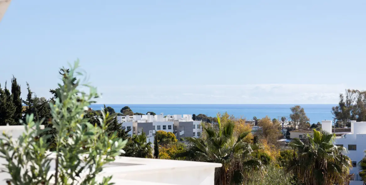 Sale of townhouse in Estepona 26