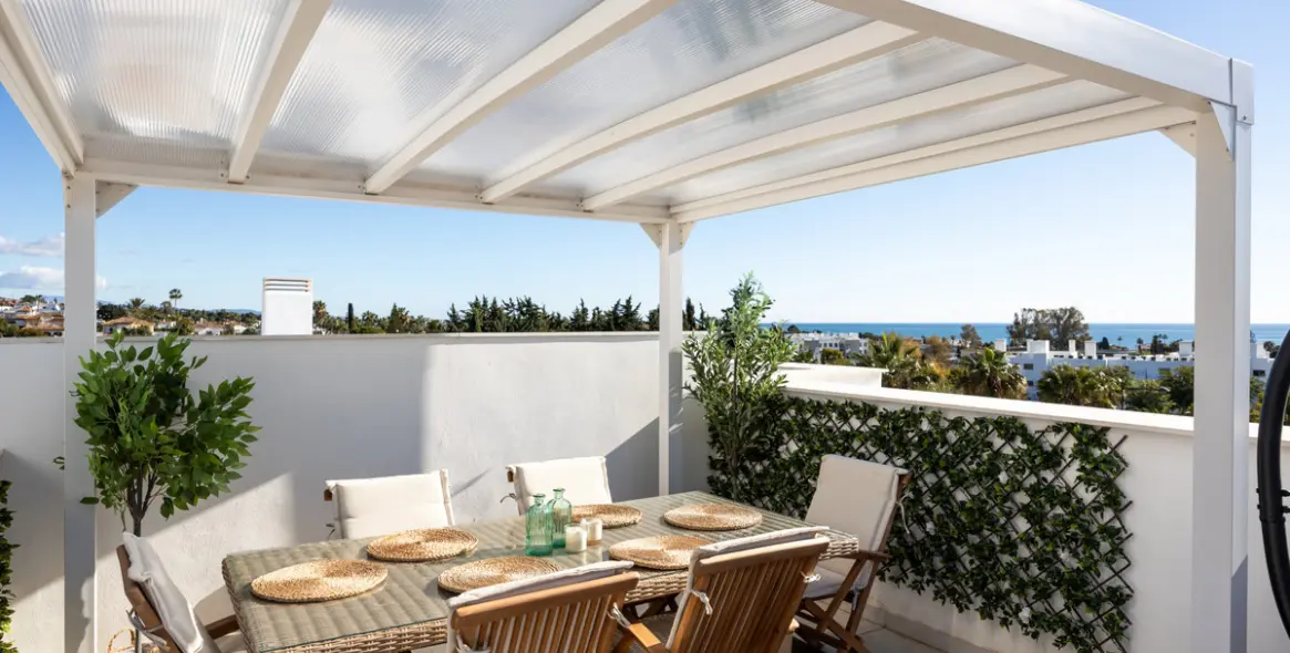 Sale of townhouse in Estepona 28