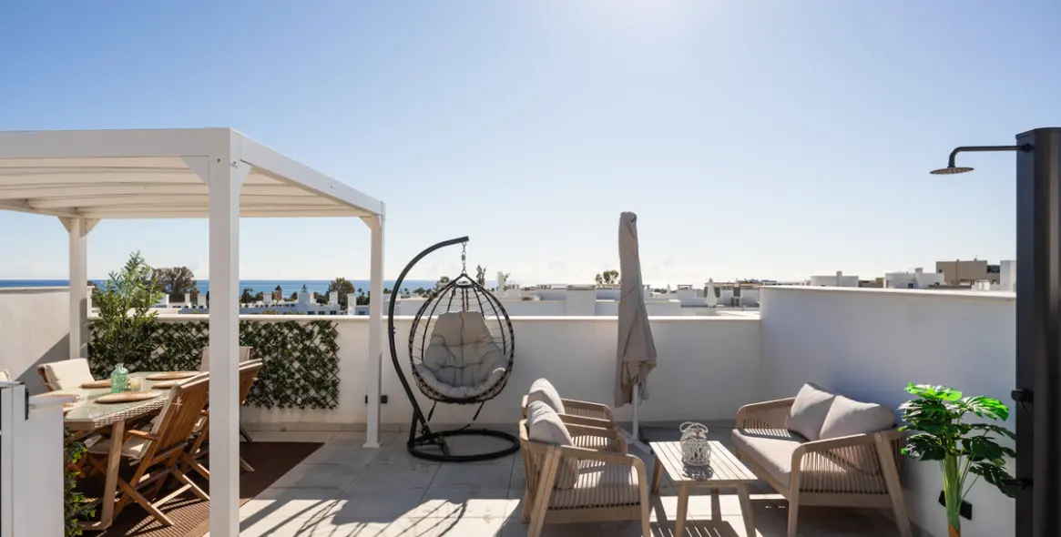 Sale of townhouse in Estepona 29