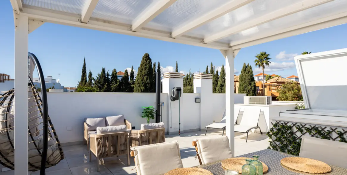 Sale of townhouse in Estepona 31