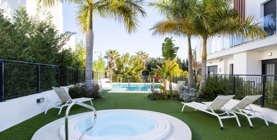 Sale of townhouse in Estepona 34