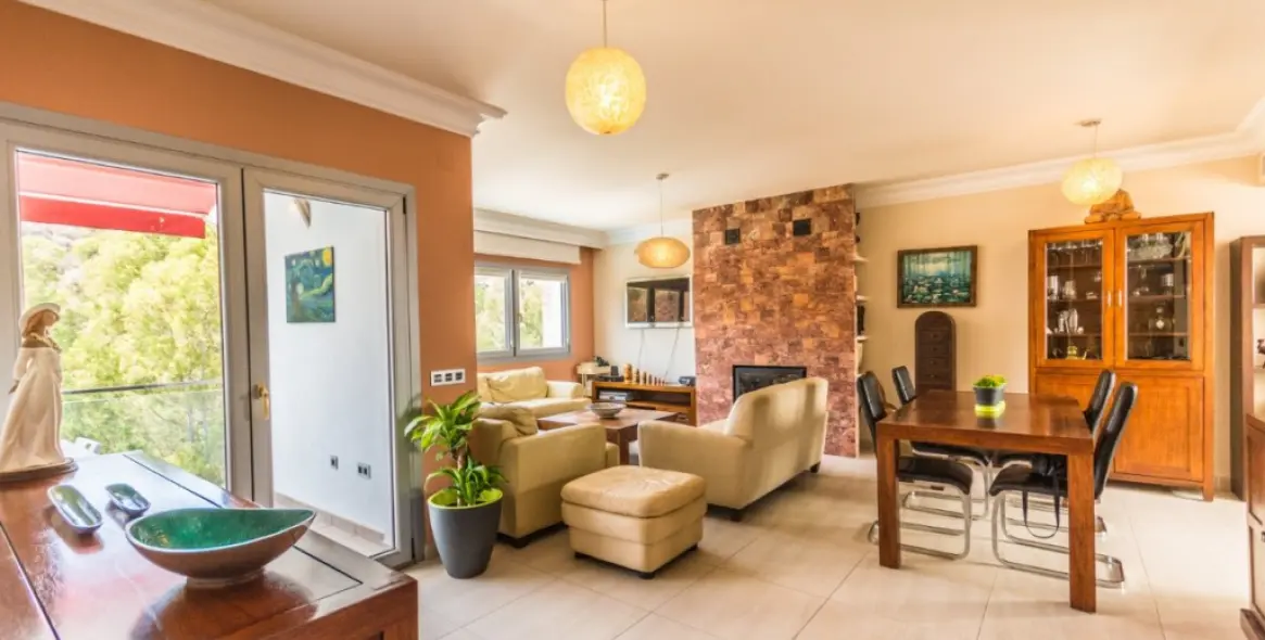 Продажа  отдельно стоящей виллы в Mijas Costa 11