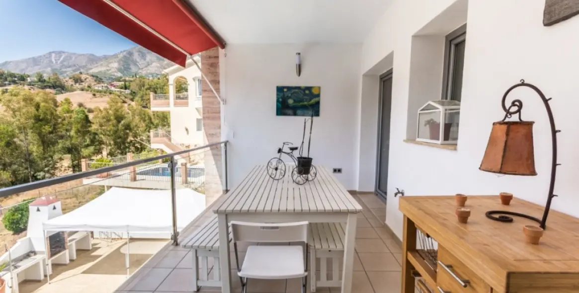 Продажа  отдельно стоящей виллы в Mijas Costa 13