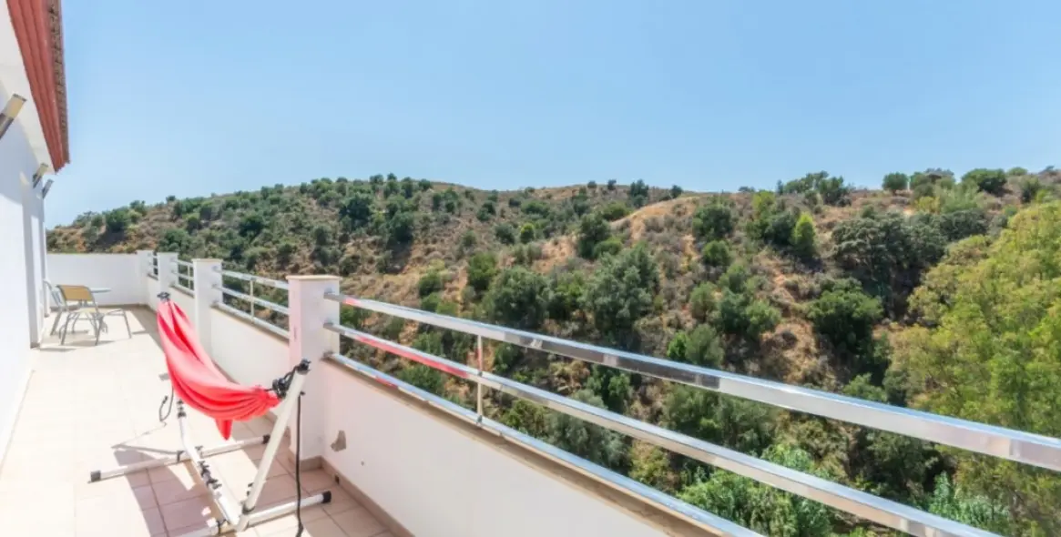 Sale of detached villa in Mijas Costa 21