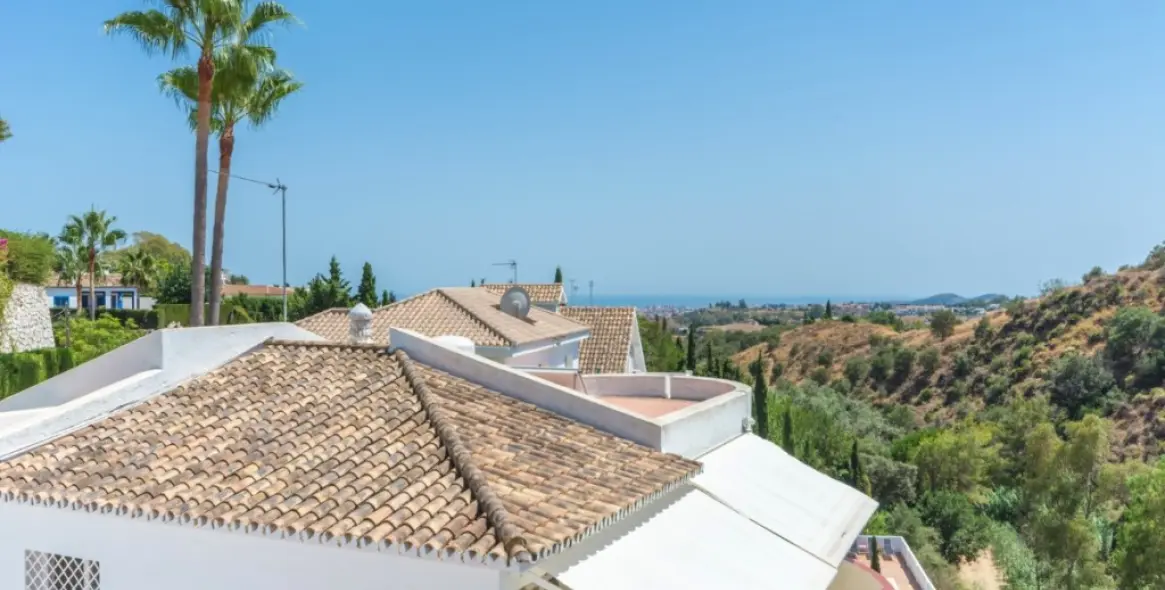 Sale of detached villa in Mijas Costa 23