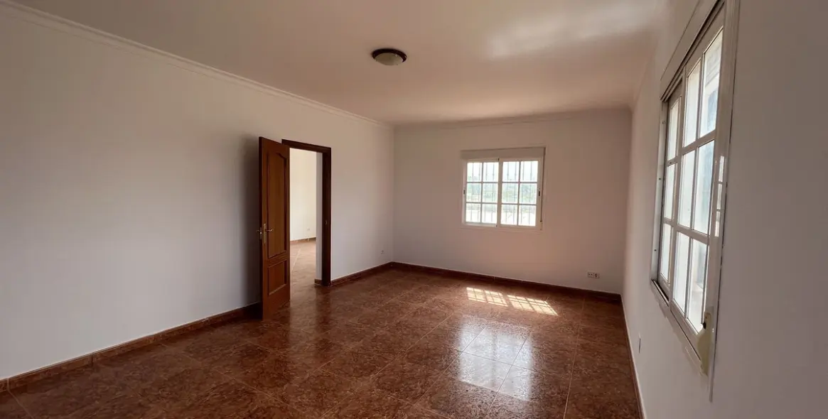 Продажа финки в Alhaurín de la Torre 13