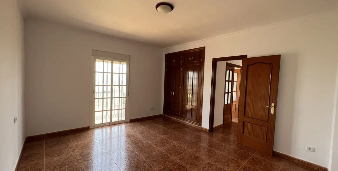 Продажа финки в Alhaurín de la Torre 17