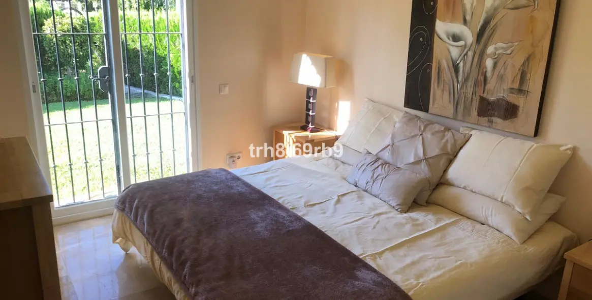 Sale of detached villa in Benamara 6