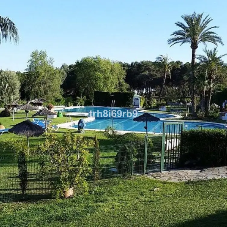 Venta de villa independiente en Benamara