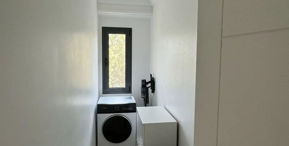 Продажа апартаментов на среднем этаже в Nueva Andalucía 9