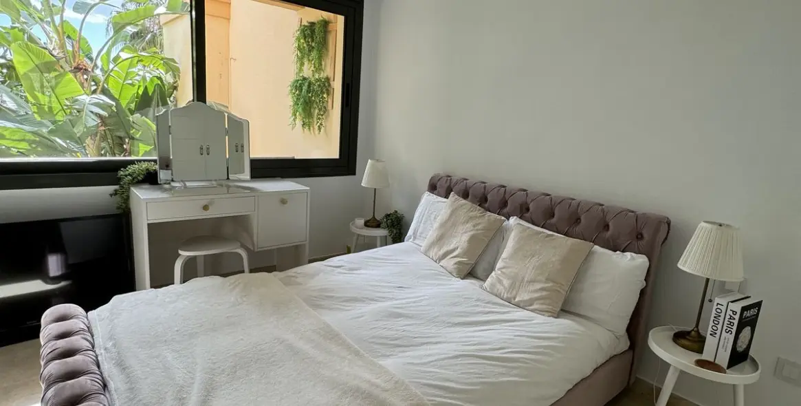 Продажа апартаментов на среднем этаже в Nueva Andalucía 15