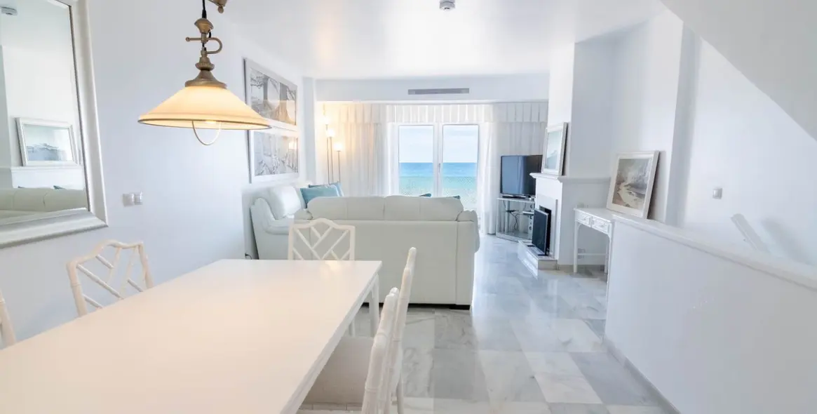 Sale of townhouse in Estepona 21