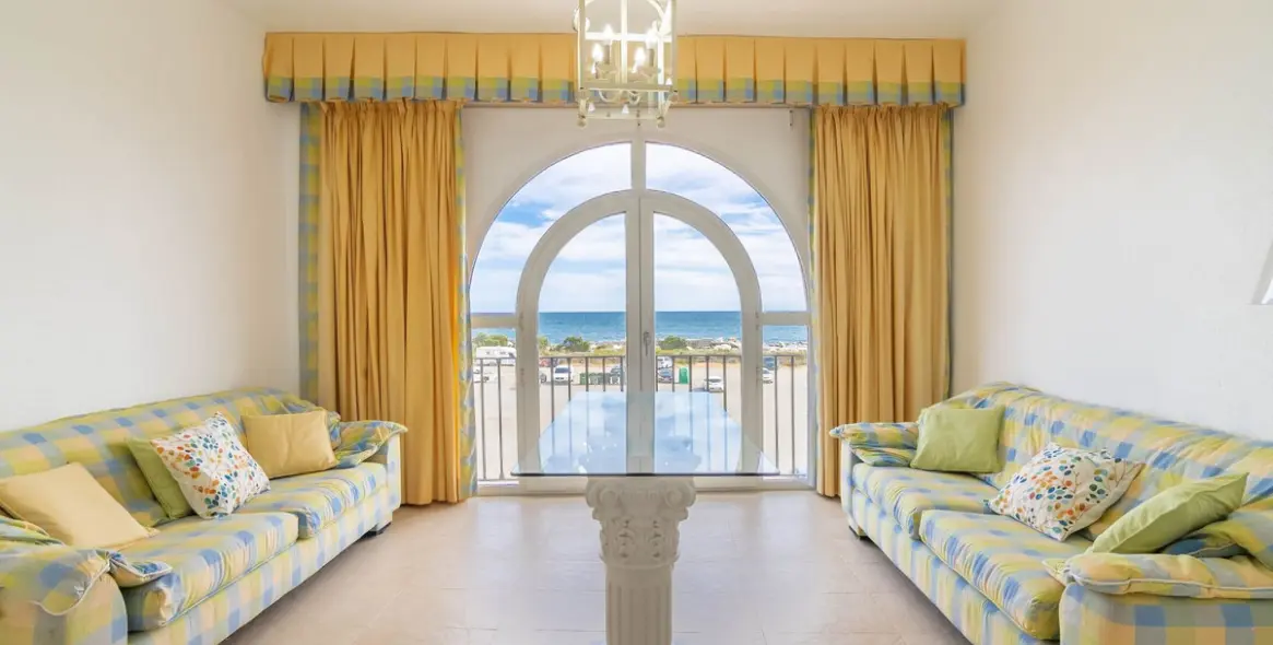 Sale of townhouse in Estepona 46