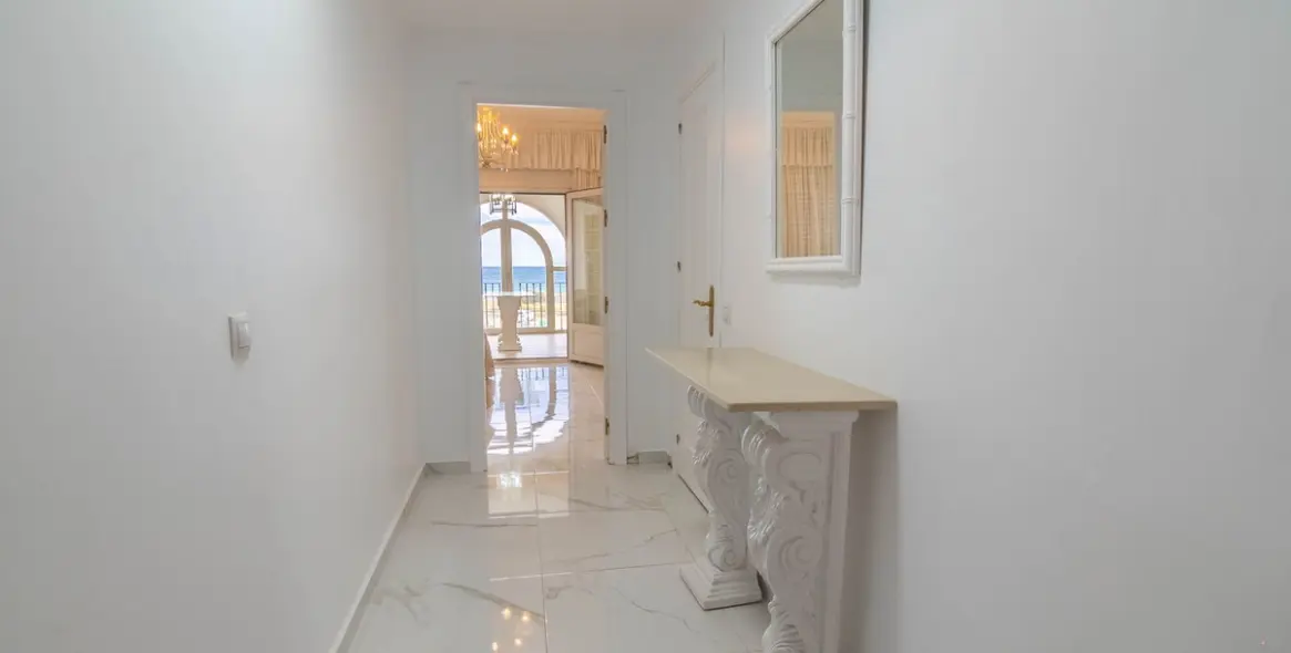 Sale of townhouse in Estepona 47