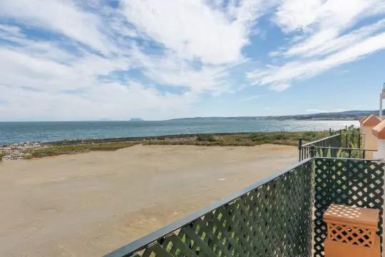 Image 18 thumb