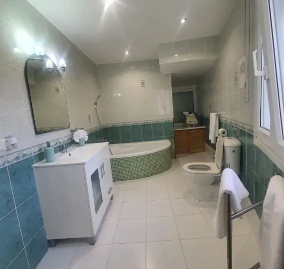 Sale of detached villa in El Faro