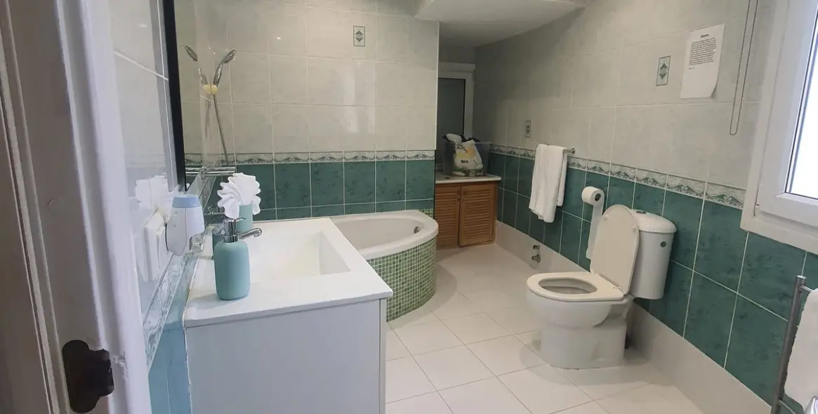 Продажа  отдельно стоящей виллы в El Faro 7