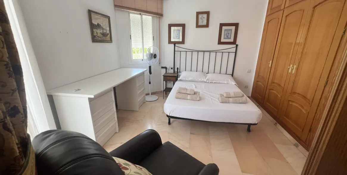 Sale of semi-detached house in San Pedro de Alcántara 19